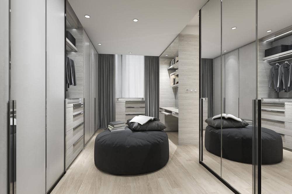 Closet mirror installation in Glenwood Springs home by Summit Glass
