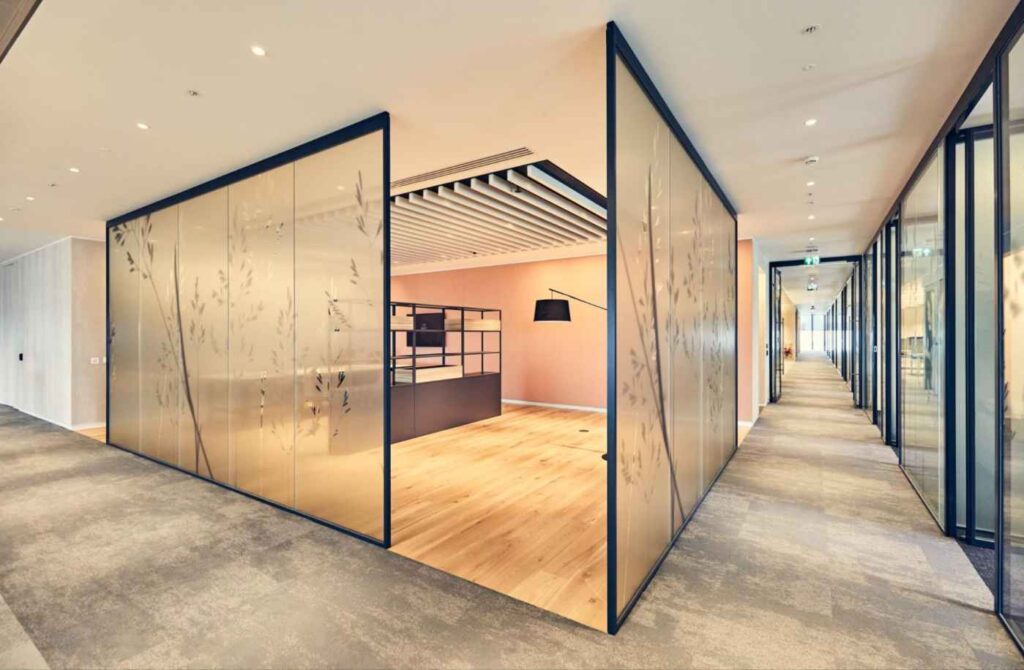 Tempered glass installation Grand Junction for residential and commercial properties